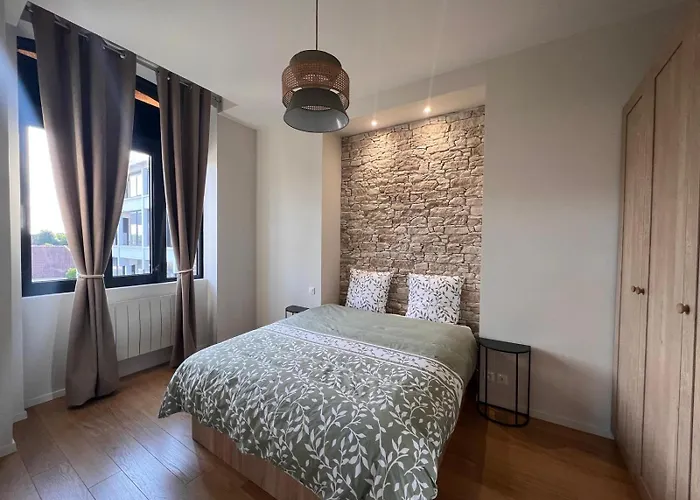 Apartment Spacieux Et Lumineux Aux Portes Du Coeur De *