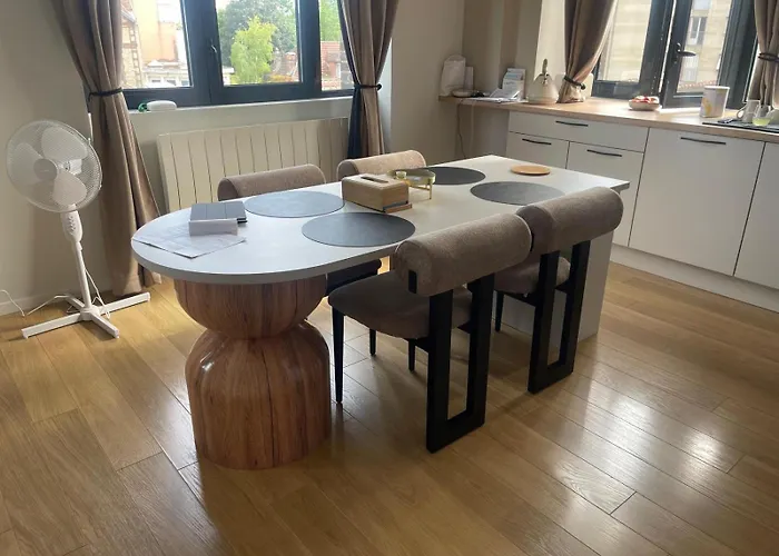 Apartment Spacieux Et Lumineux Aux Portes Du Coeur De *